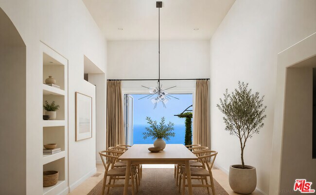 Building Photo - 3235 Rambla Pacifico St