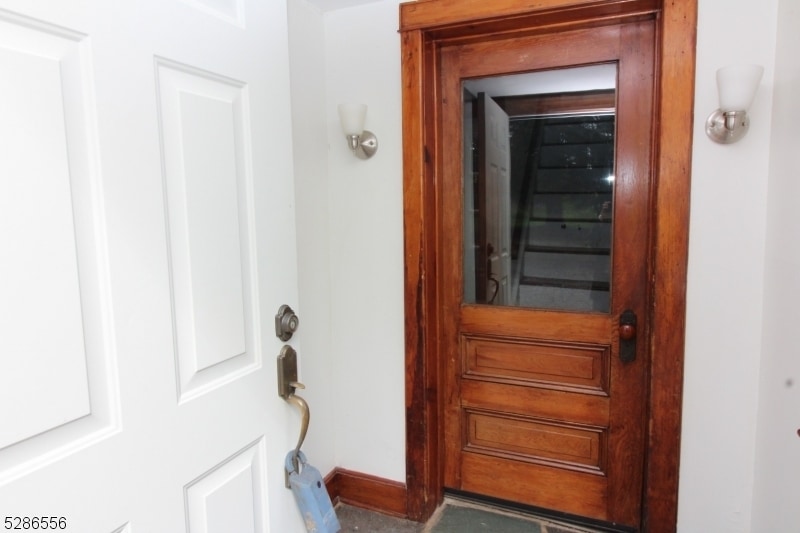 Building Photo - 515 County Road 519