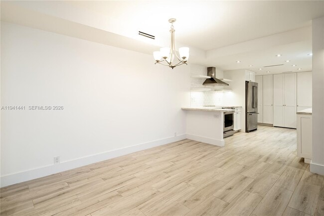 Building Photo - 1111 Crandon Blvd