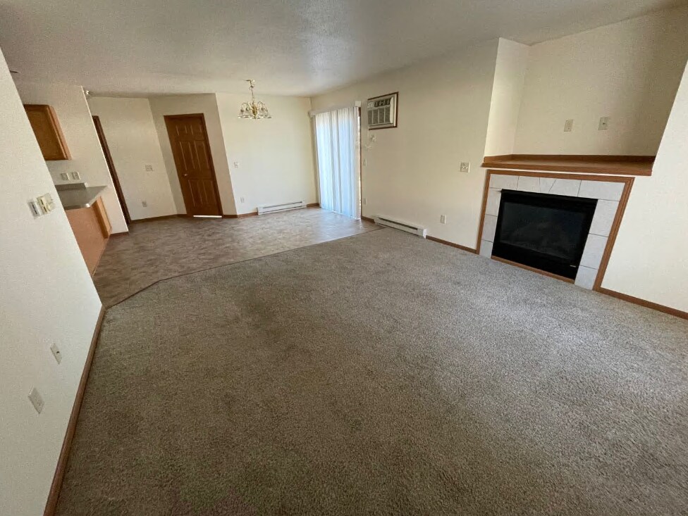 Building Photo - 4113 Echo Valley Dr