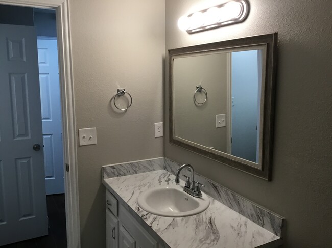 Master Bathroom - 12106 Willowdell Dr.