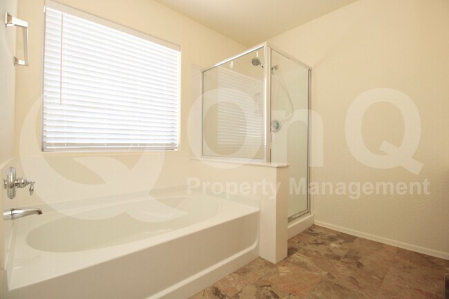 Building Photo - 25663 W Shooting Star Ln