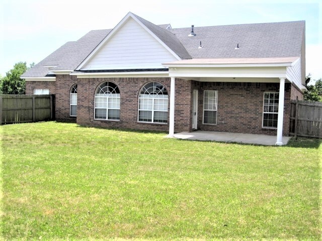 Building Photo - 7138 Arcastle Loop E