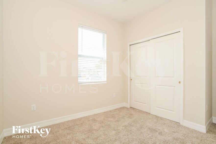 Building Photo - 601 Dunlin Ln