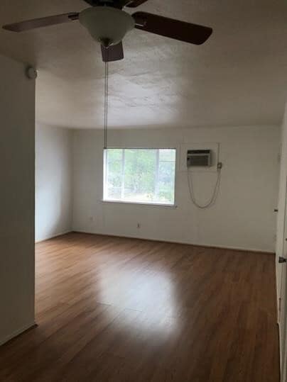 Building Photo - 1615 Wentworth St