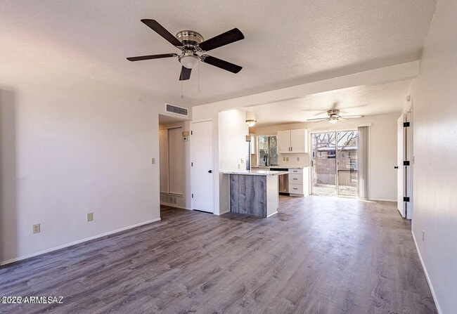 Building Photo - 3722 S Bellingham Pl