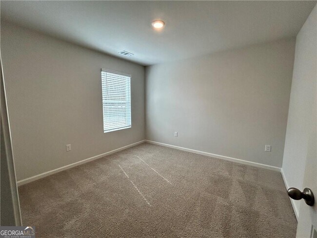 Building Photo - 50 Shadwood Pl
