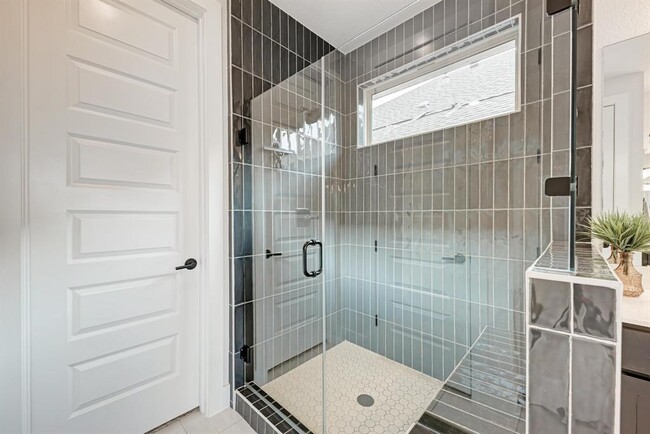 Building Photo - 8417 Thompson Teal Trl