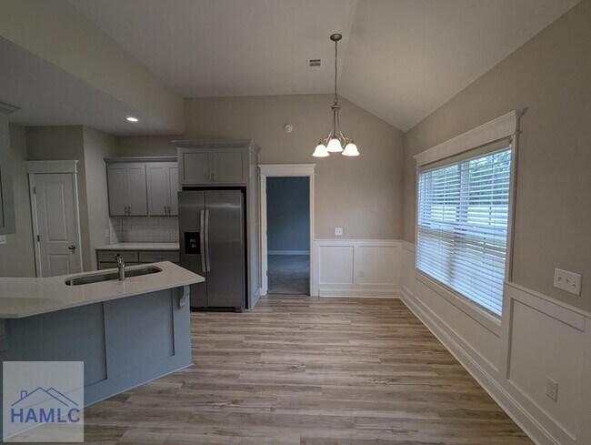 Building Photo - 172 Taylors Crk Dr