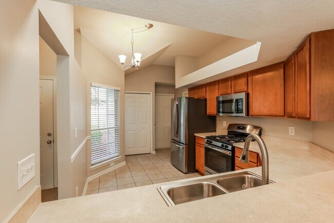 Building Photo - 6067 Fillyside Trail