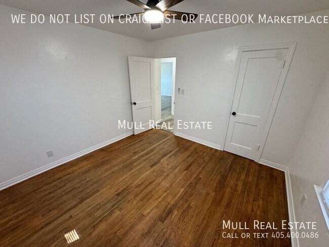 Building Photo - 1801 Oxford Way