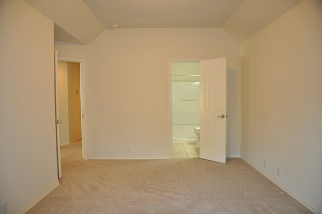 Building Photo - 5510 W Terrace Gable Cir