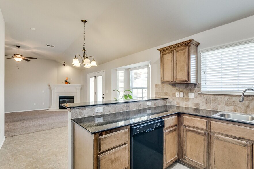 Building Photo - 1308 Heathrow Way