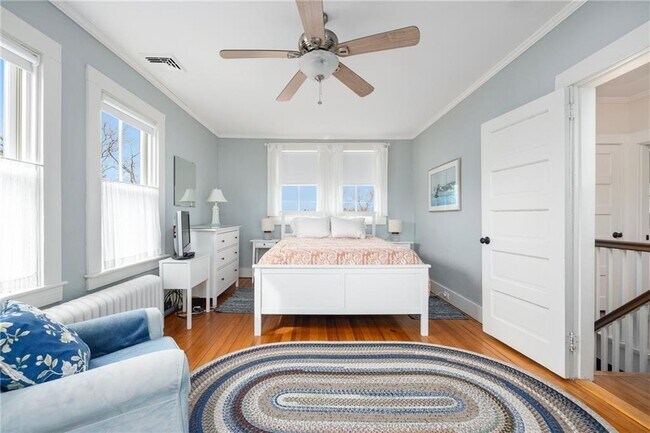 Building Photo - 59 Mt Hope Ave