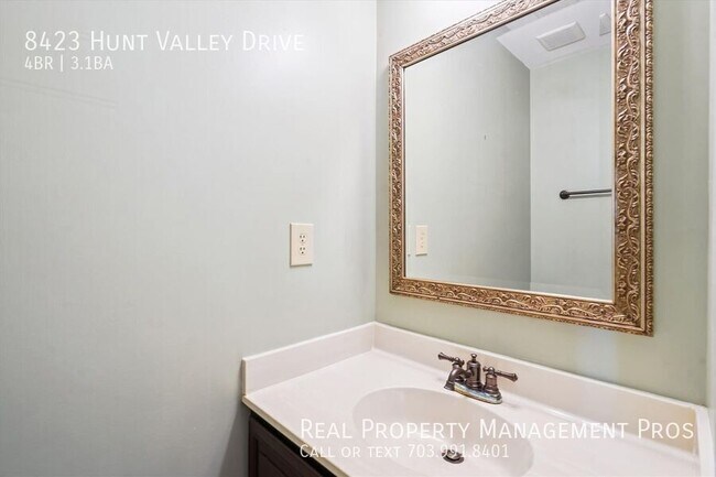 Building Photo - 8423 Hunt Valley Dr