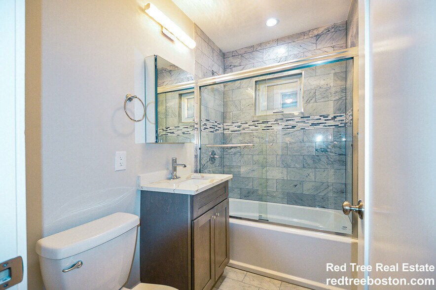 Building Photo - 25 Firth Rd