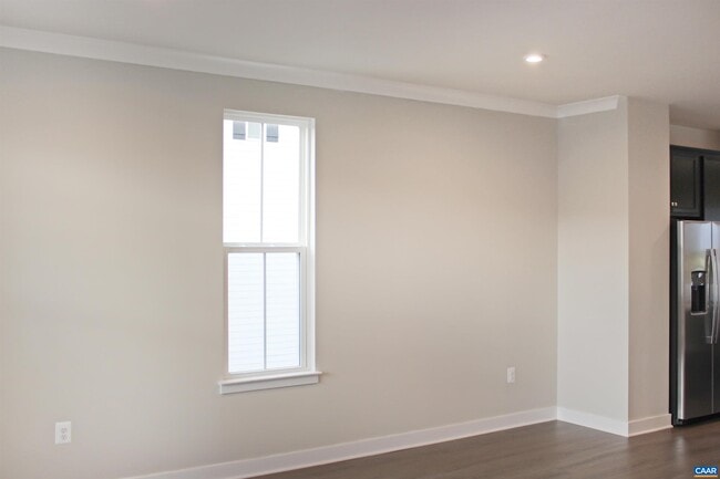 Building Photo - 2061 Lockwood Dr