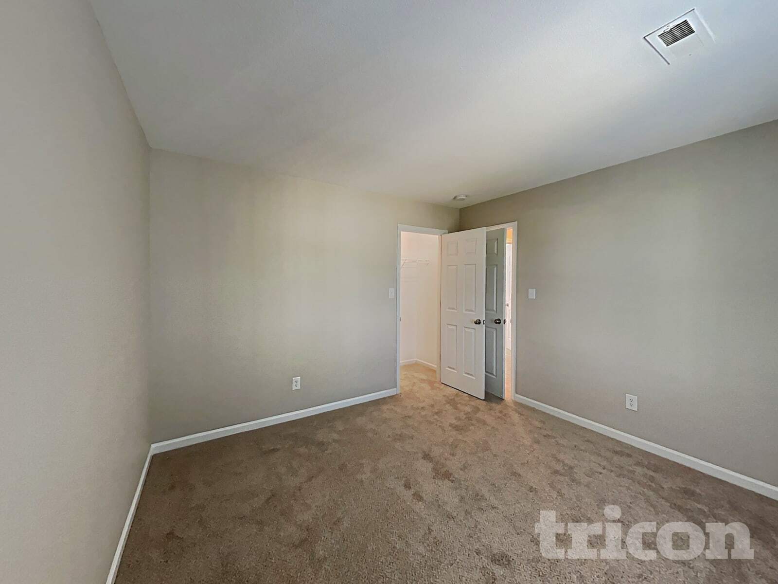 Building Photo - 4504 Valendra Dr