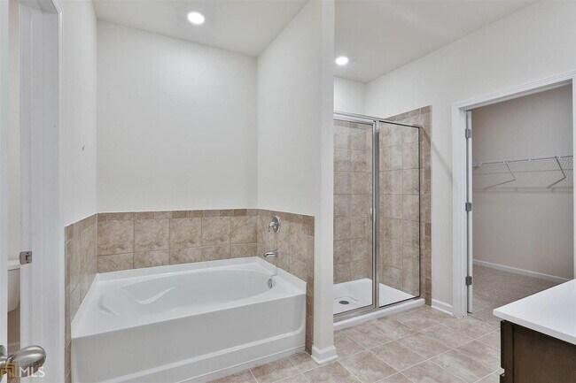 Building Photo - 150 Filson Dr