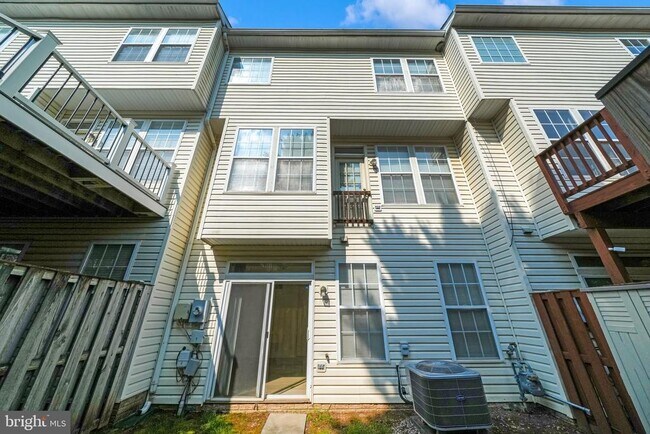 Building Photo - 2605 Tarleton Corner Dr