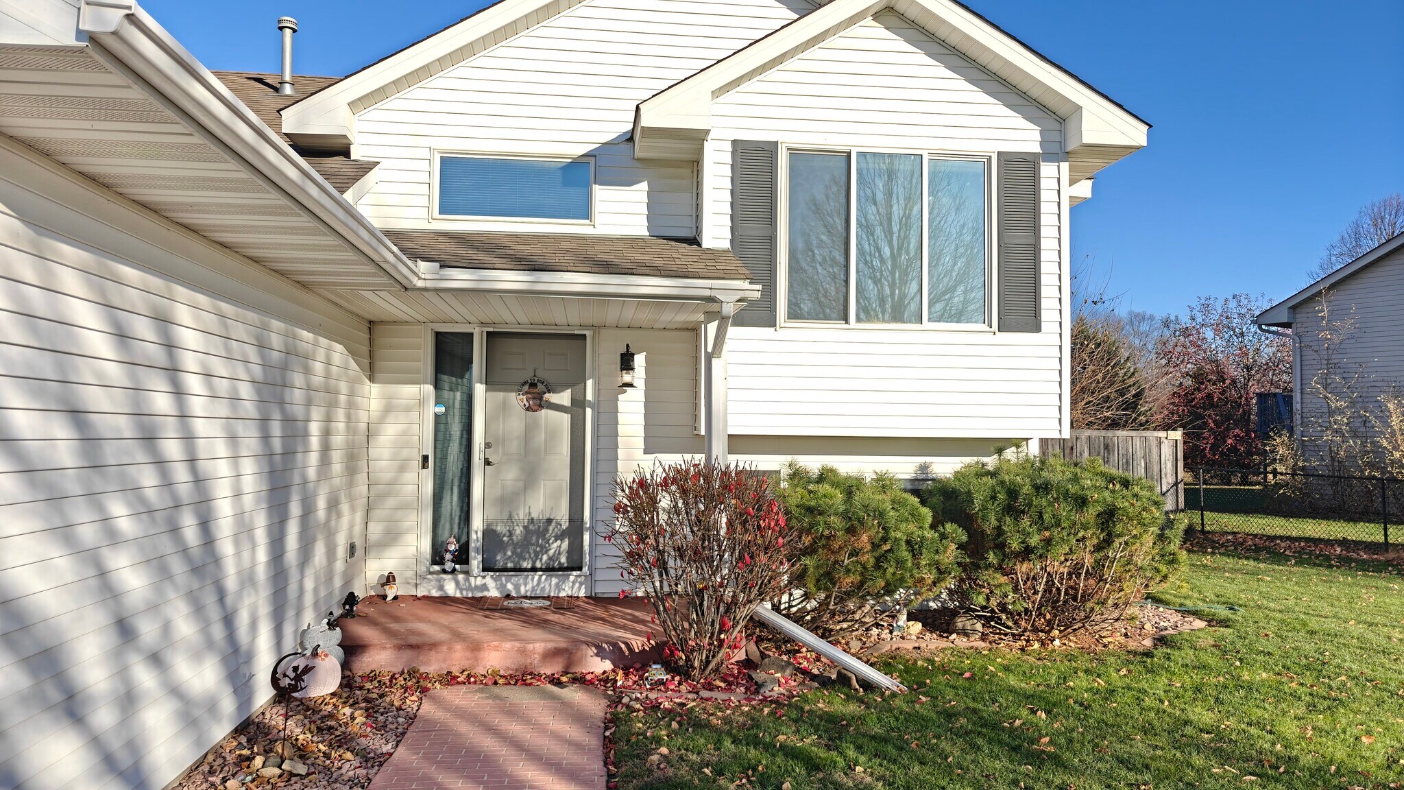 Building Photo - 1943 Parkway Ave