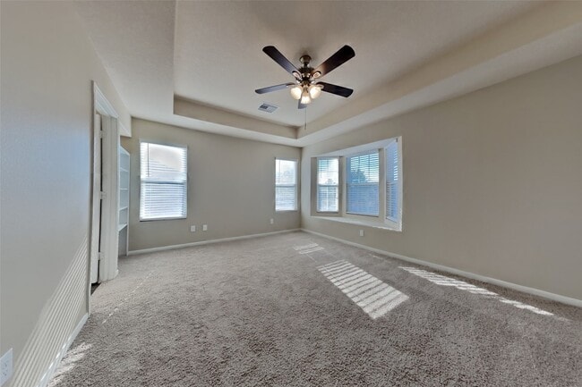 Building Photo - 2411 Lofty Falls Ct