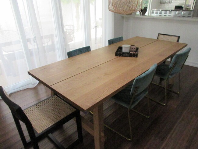 Building Photo - FULLY FURNISHED Home in Spanish Oaks!!