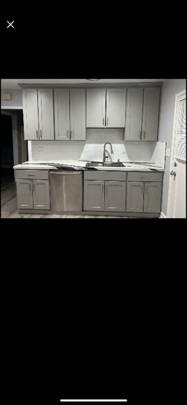 Building Photo - 936 Princess Anne Dr