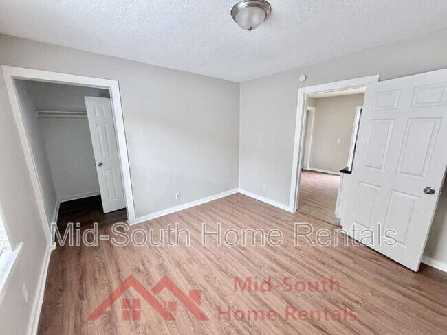 Building Photo - 1545 Patton St