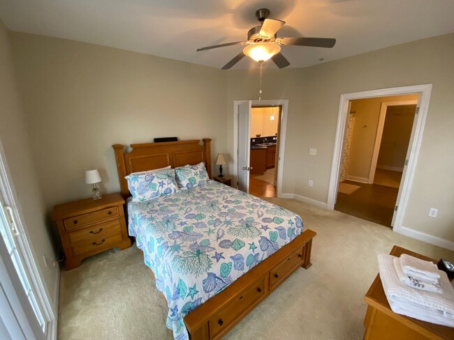 Building Photo - 2Bed/2bath Apartment in Surf City