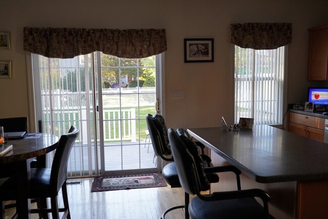 Building Photo - 37 Charnock St