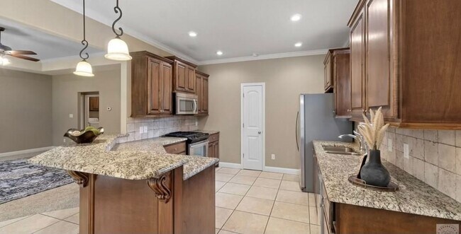 Building Photo - Hidden Acres Home for Lease!