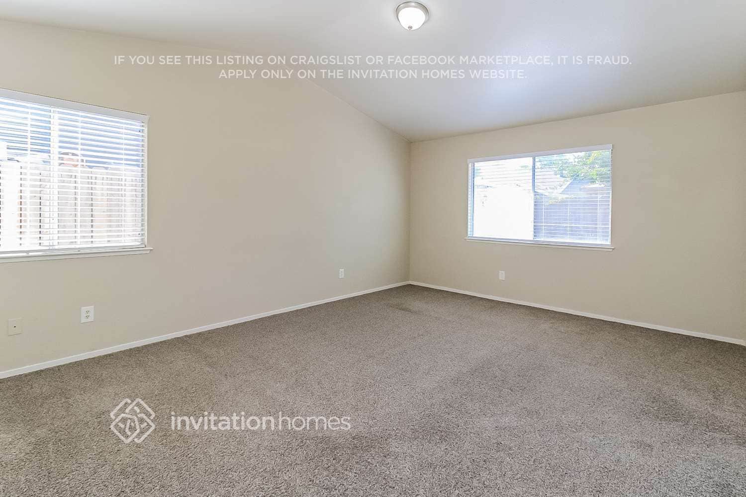 Building Photo - 8600 Luciano Ct