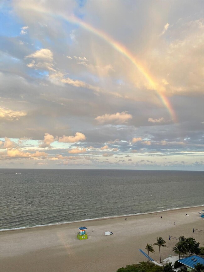 Building Photo - 133 N Pompano Beach Blvd