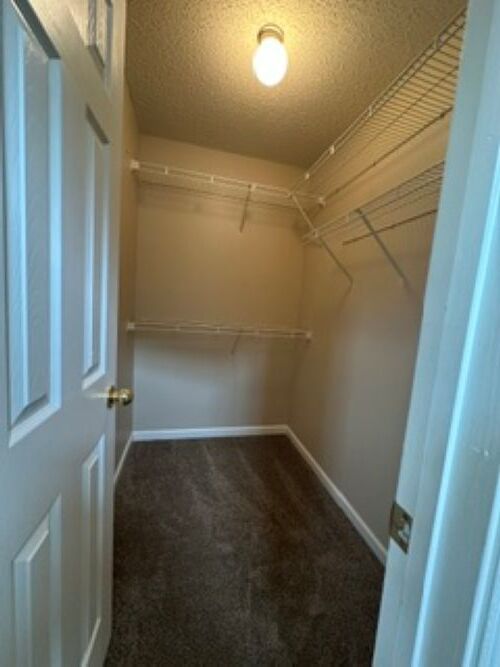 Master Bedroom Walk in closet - 500 Jaclyn Cir