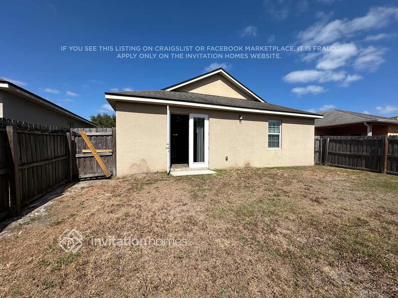 Building Photo - 533 Hibiscus Cove Dr