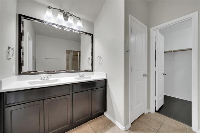 Building Photo - 1209 Evers Dr