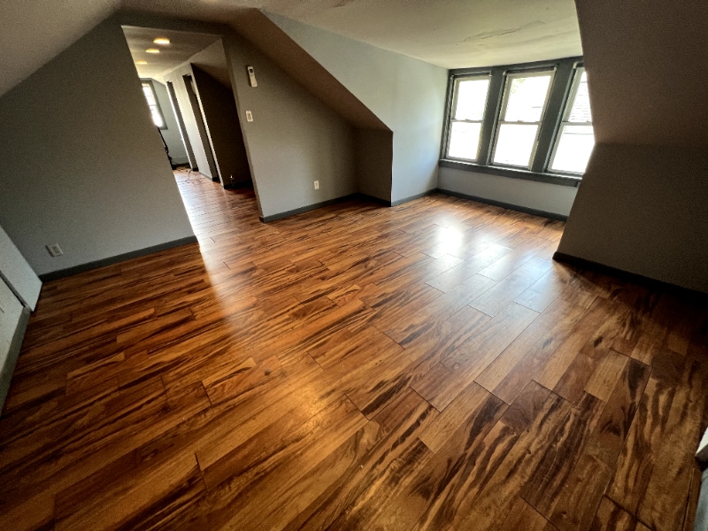 Building Photo - 621 S Rotherwood Ave