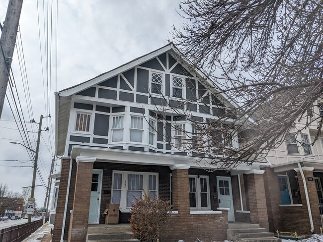 Building Photo - 502 Woodruff Place Middle Dr