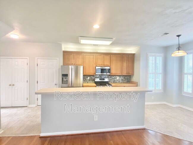 Building Photo - 13207 Harbor Dr