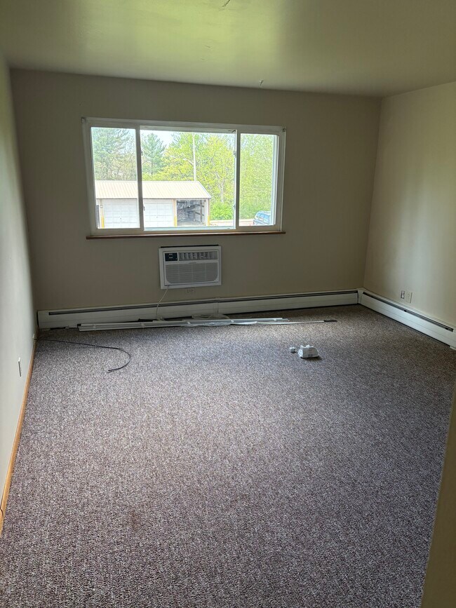 Building Photo - Imperial House