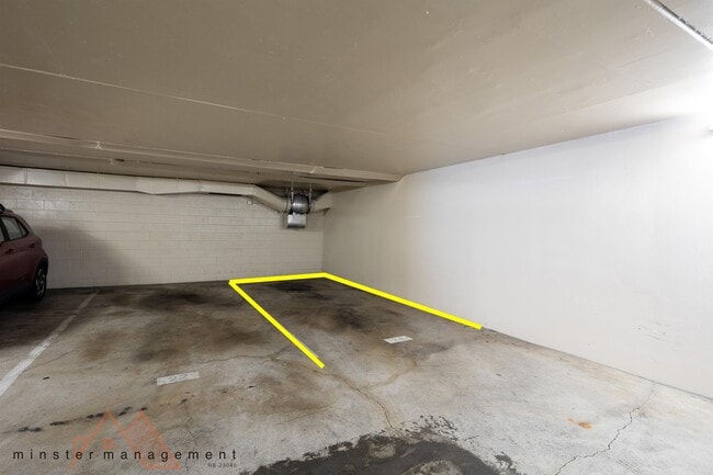 Building Photo - 1440 Ward Ave