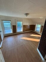 Building Photo - 524 Washington St