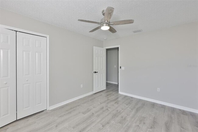 Building Photo - 10505 Opus Dr