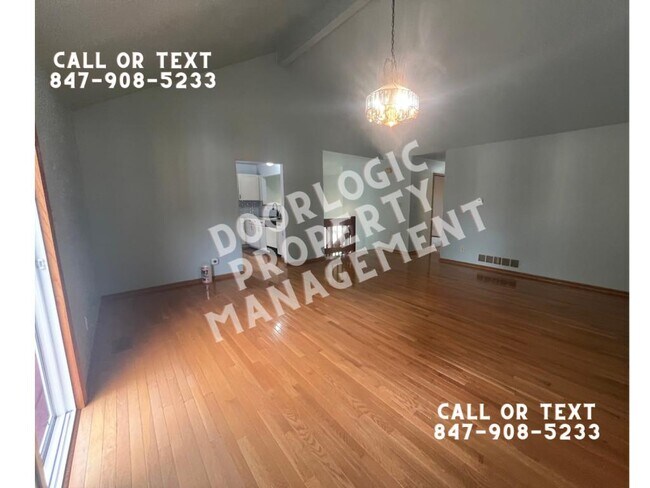 Building Photo - 965 Amberwood Pl