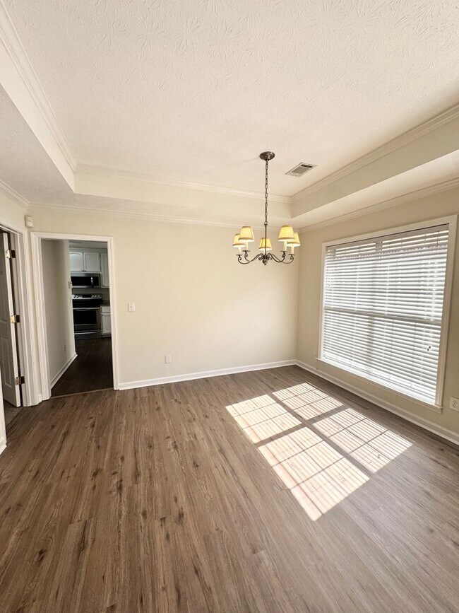 Building Photo - ** 3 bed 2 bath located in Thorington Trace ** Call 334-366-9198 for a self showing