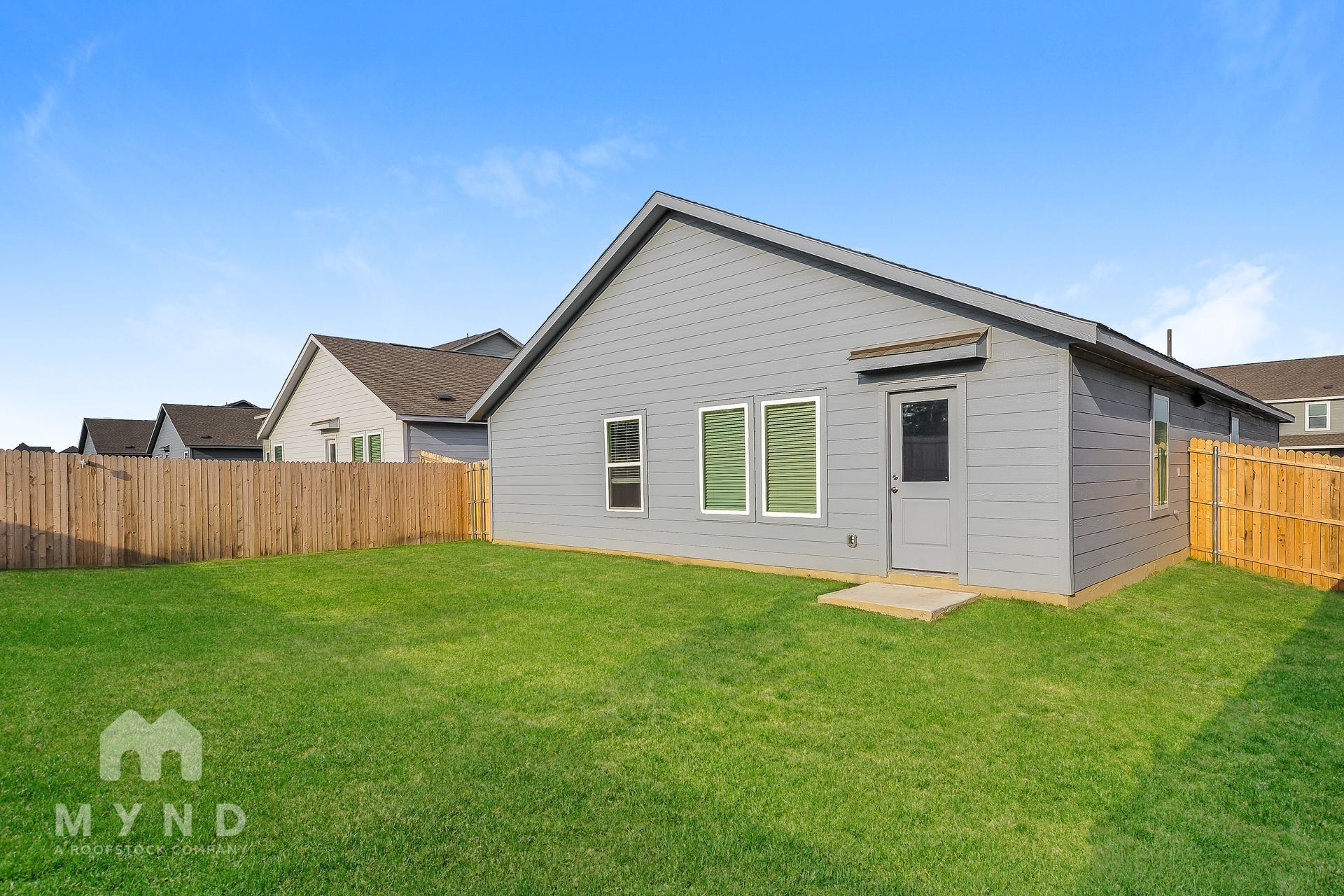 Building Photo - 2724 Mistwood Dr