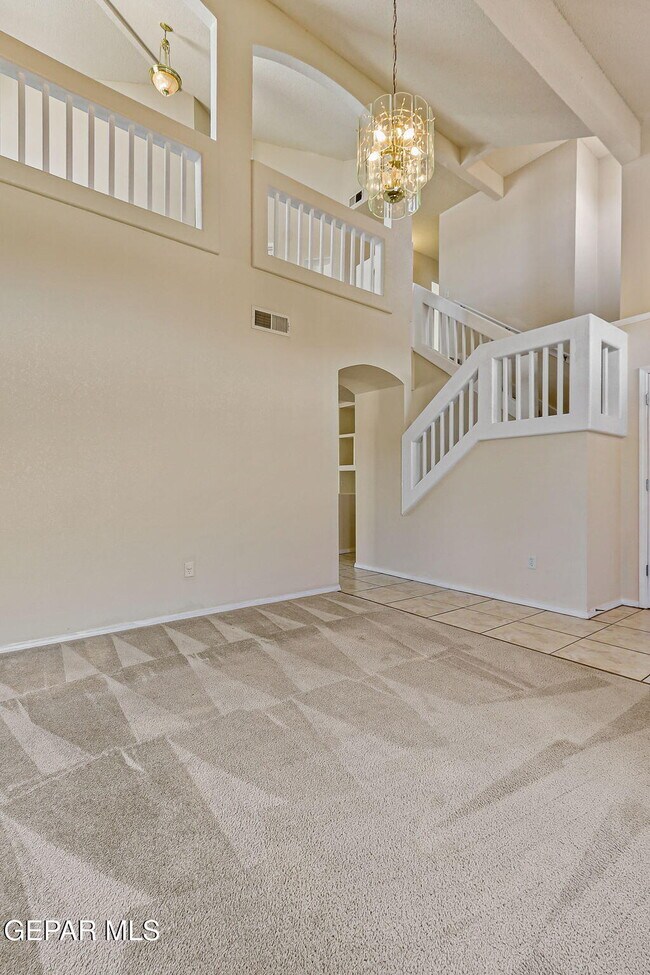 Building Photo - 6377 Franklin Ridge Dr