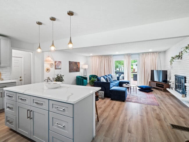 Building Photo - 8040 Strongsville Blvd