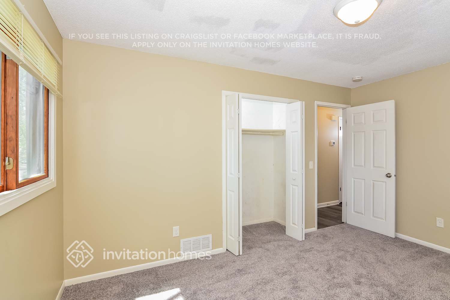 Building Photo - 979-44 1/2 44 1/2 Ave NE